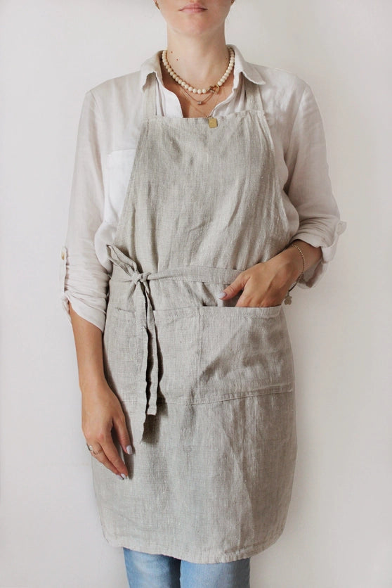 NATURAL STONEWASHED LINEN APRON WITH POCKETS