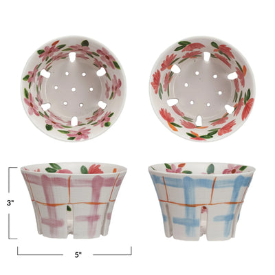 HAND-PAINTED STONEWARE BERRY BOWL