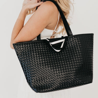 BLACK WOVEN ORGANIZER TOTE BAG