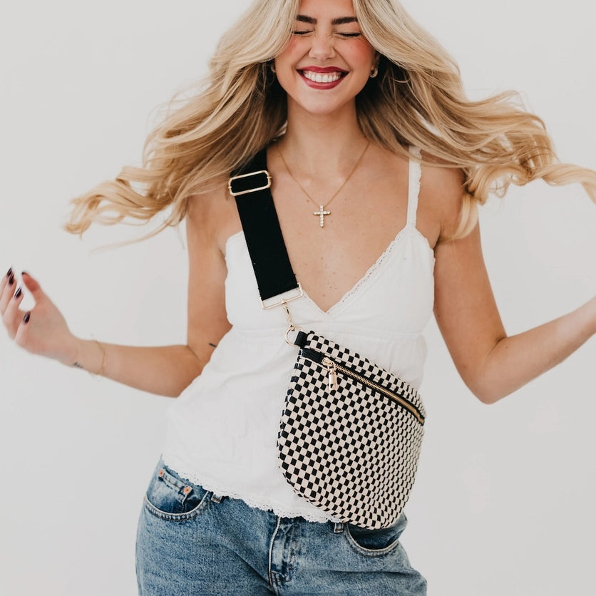 BLACK WOVEN BUM BAG
