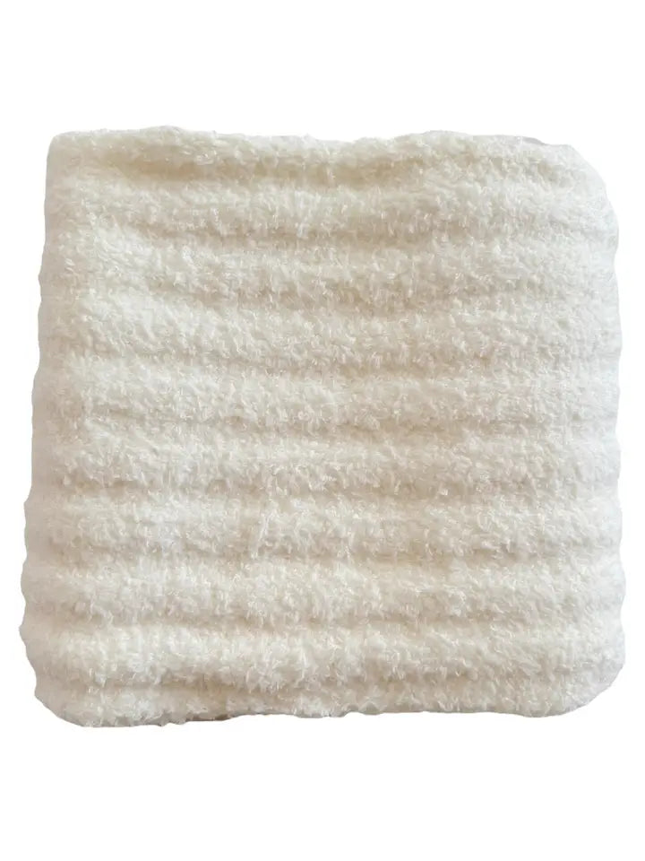 CREAM WAVE BLANKET