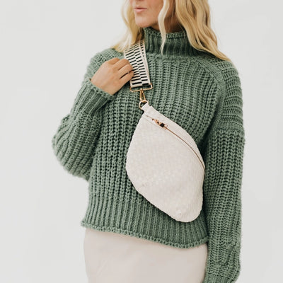 SOLID CREAM WOVEN BUM BAG