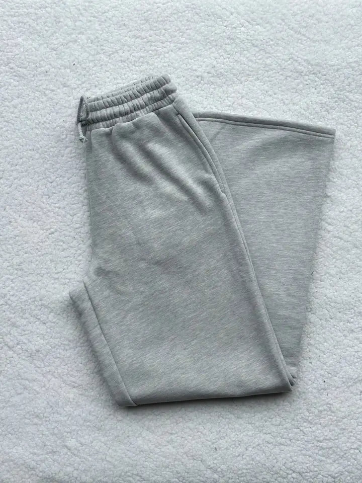 AFTERNOON GREY BASIC FLARE SWEATPANTS