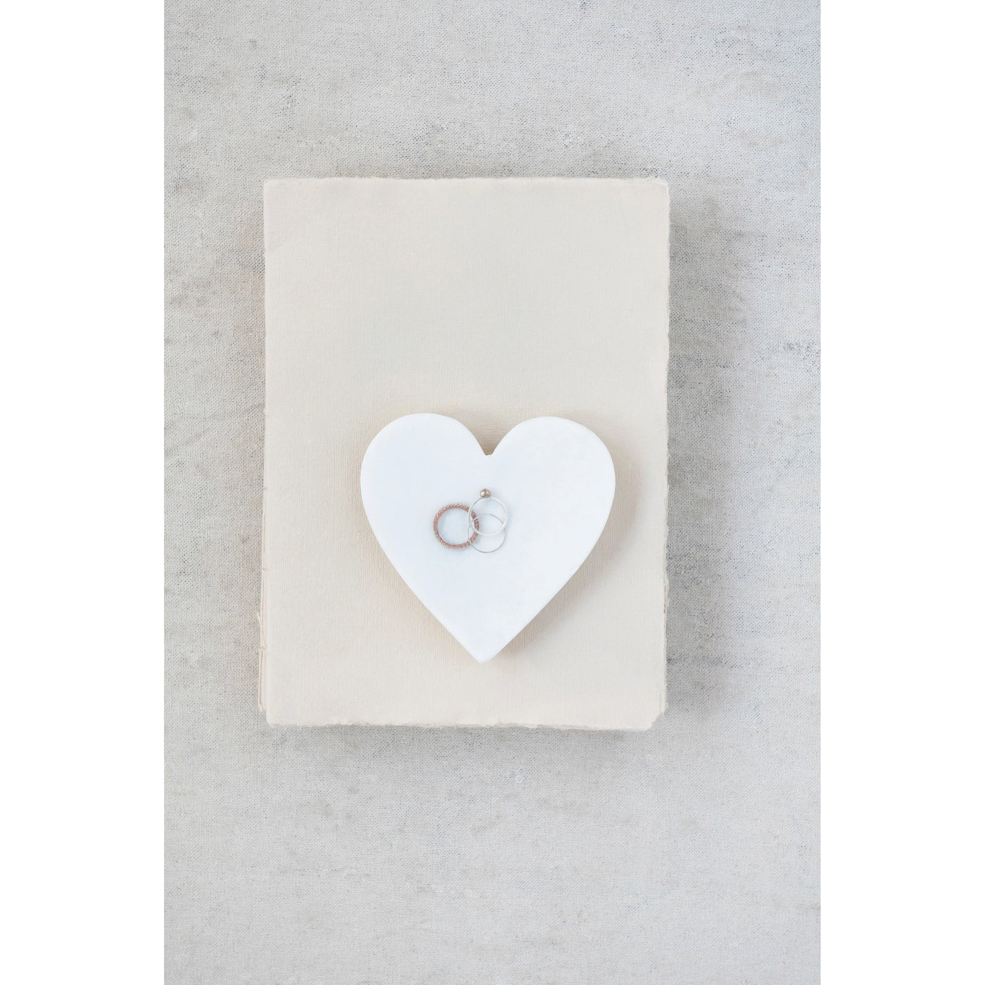 MARBLE HEART DISH