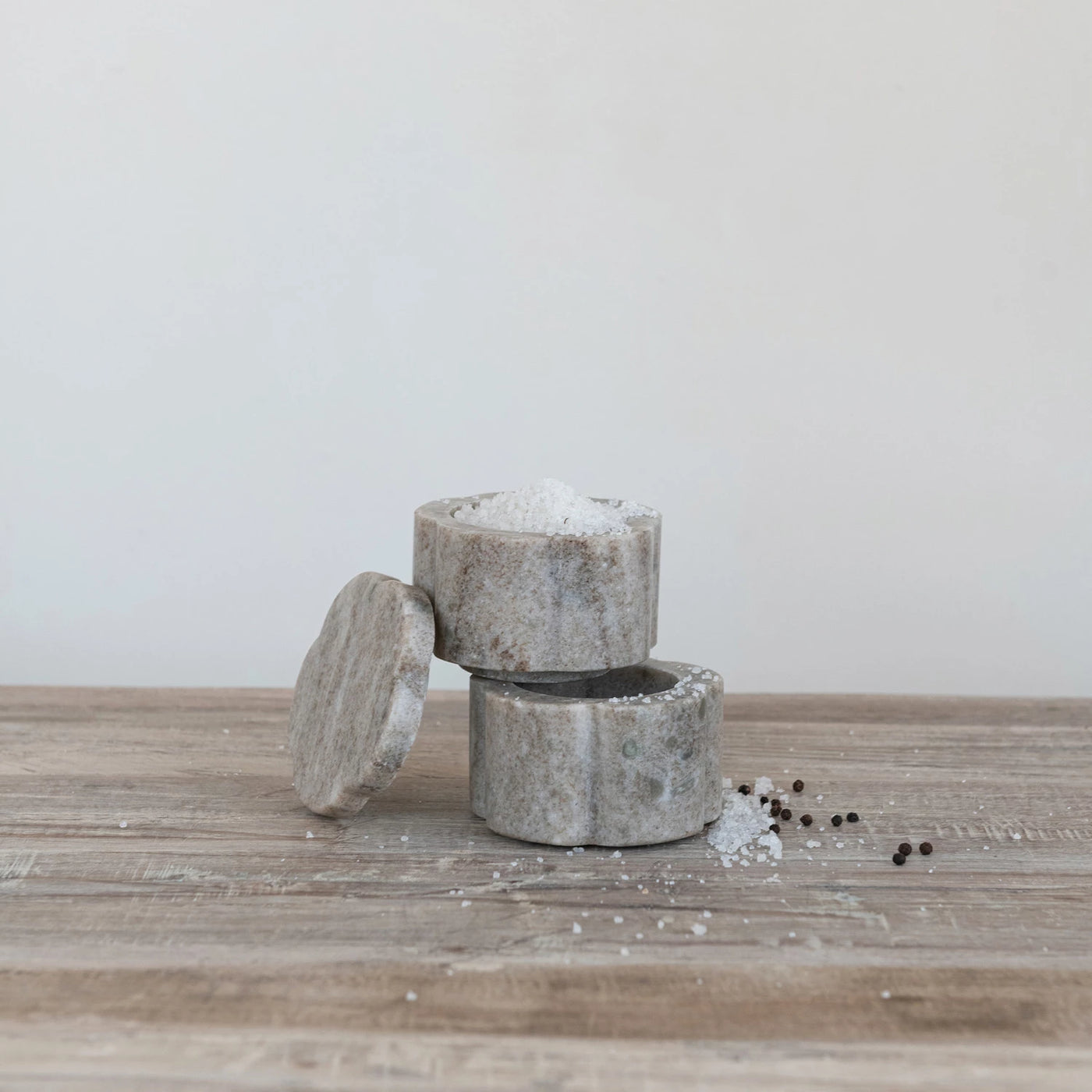 MARBLE SCALLOPED STACKABLE PINCH POTS