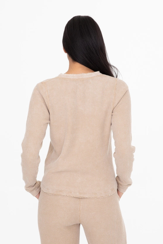 TAN SWEET TALK SLING BAG