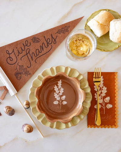 ACORNS GIVE THANKS FELT PENNANT