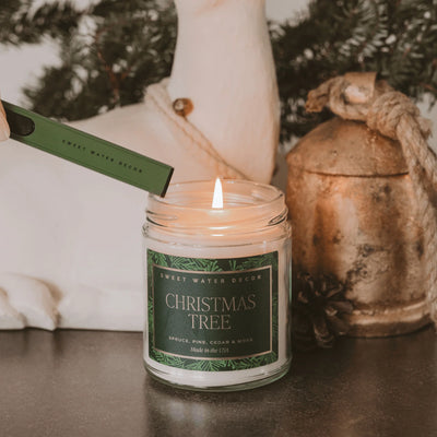 CHRISTMAS TREE SOY CANDLE - 9OZ