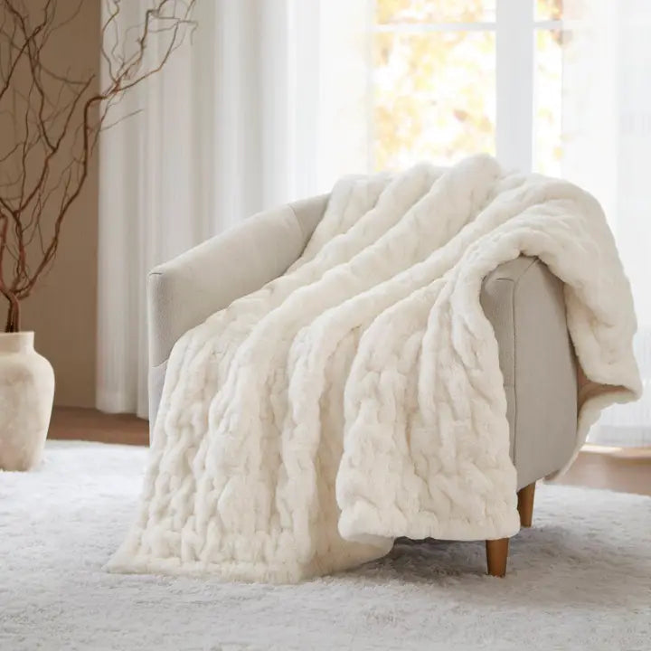 WHITE FAUX FUR VELVET THROW BLANKET 50x60"